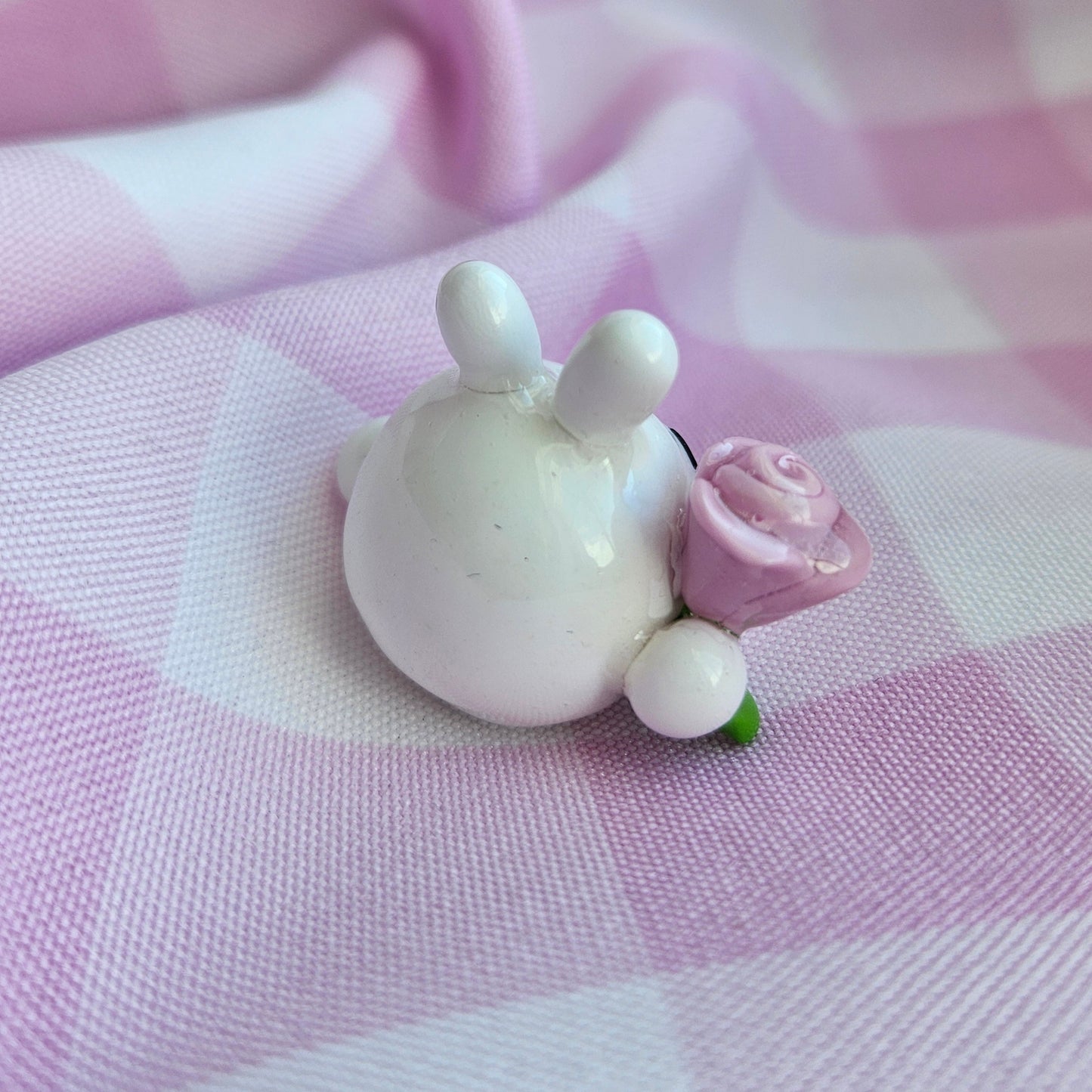 tulip bonnie figurine