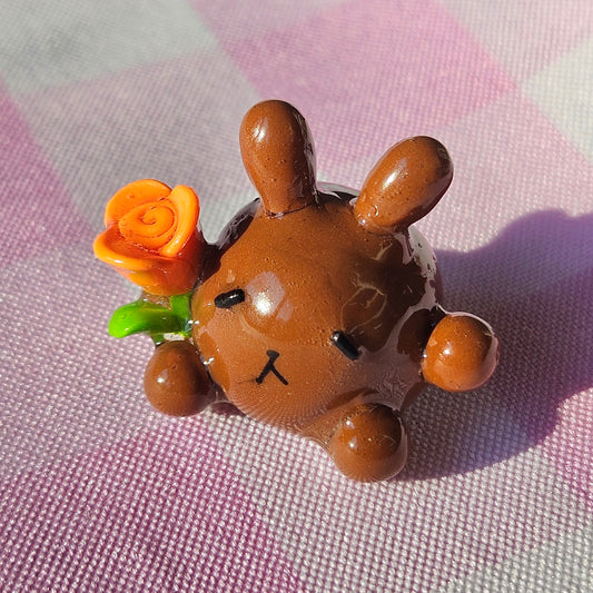 tulip milo figurine